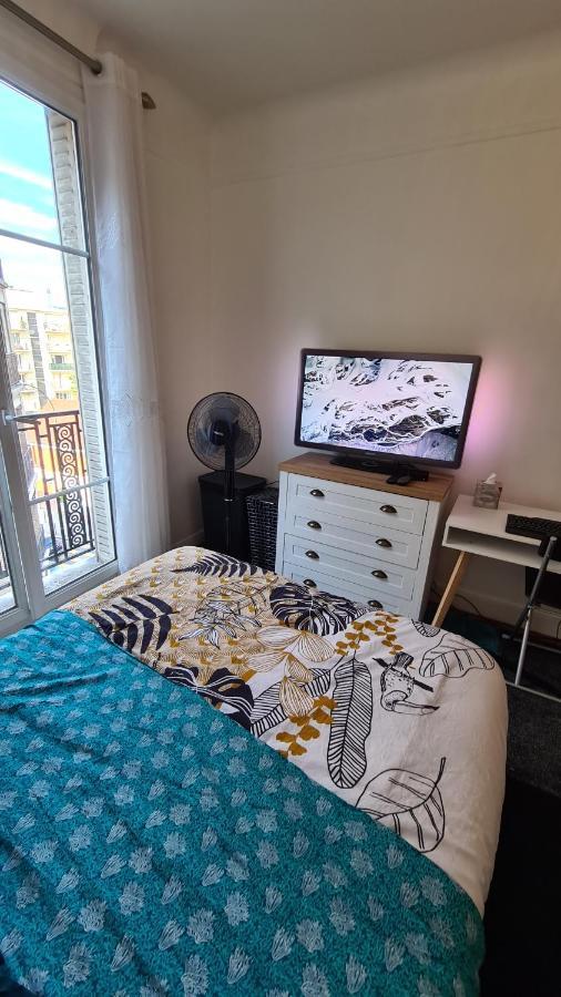 Residence Cosy, Chambre Privee Non Mitoyenne Avec Serrure Dans Un Appartement De 50 M Carres Bois-Colombes Kültér fotó